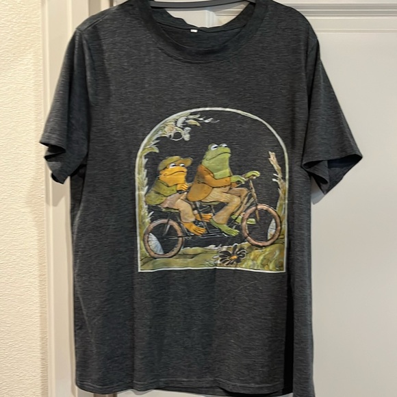 Toad & Frog T-Shirt - Picture 1 of 3